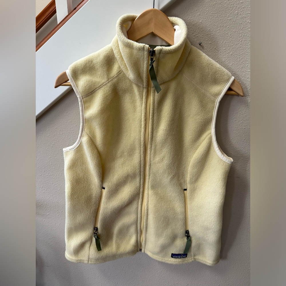 Patagonia Light Yellow Fleece Vest